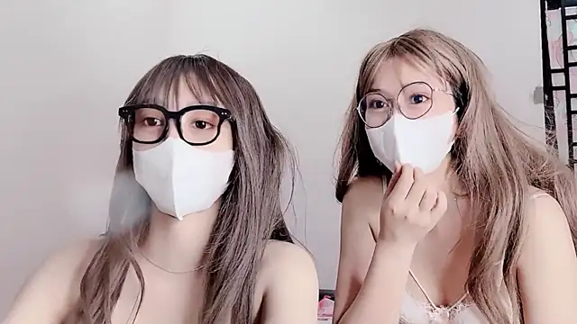 Mono-Stewardesss online show from December 2024 09:15:01 AM