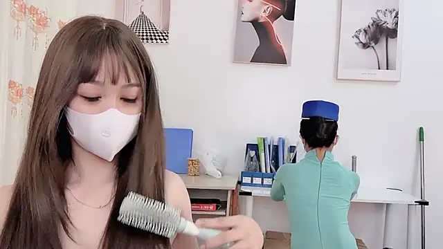 Mono-Stewardesss online show from December 2025 11:32:01 AM