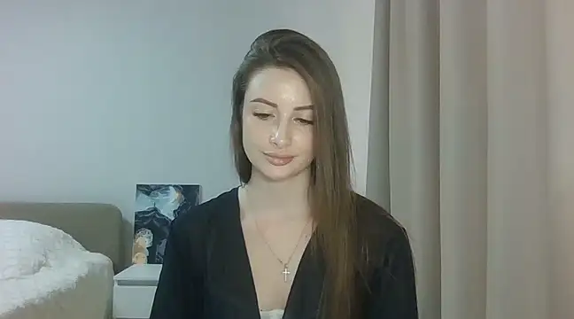 Jule Helen online show from February 2025 12:59:01 PM