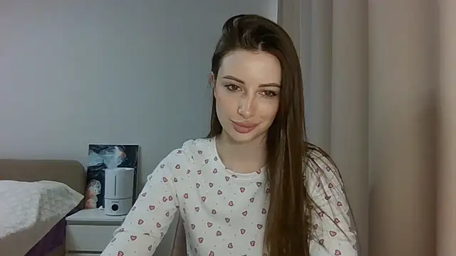 Jule Helen online show from March 2026 06:46:01 AM