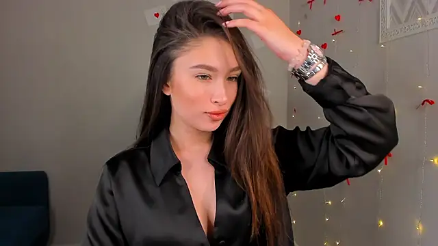 Anna Way online show from April 2026 06:29:02 AM