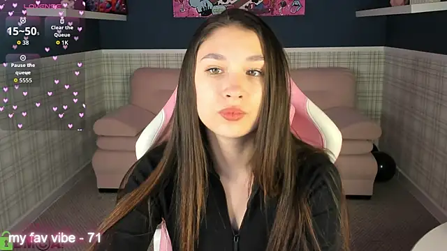 Anna Way online show from November 2025 01:21:01 AM