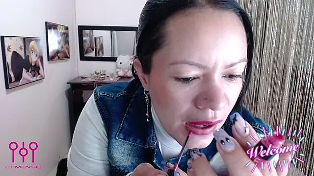 Cristal w online show from October 2025 12:50:02 PM