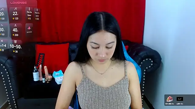 Snapshot of Lila_Pinky chatting on March 2025 05:52:02 PM Lila Pinky online show from March 2025 05:52:02 PM
