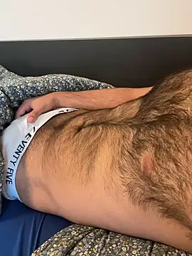 Snapshot of cubgay4u chatting on October 2025 09:10:01 AM cubgay4u online show from October 2025 09:10:01 AM