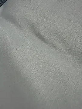 Dulcemomento online show from February 2026 01:22:01 AM