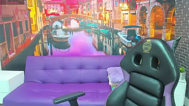 Small naughty  online show from November 2025 02:10:01 PM