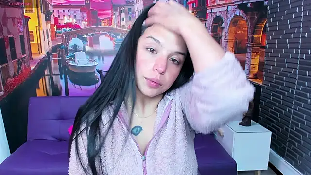 Snapshot of Small_naughty_ chatting on March 2026 01:37:01 PM Small naughty online show from March 2026 01:37:01 PM