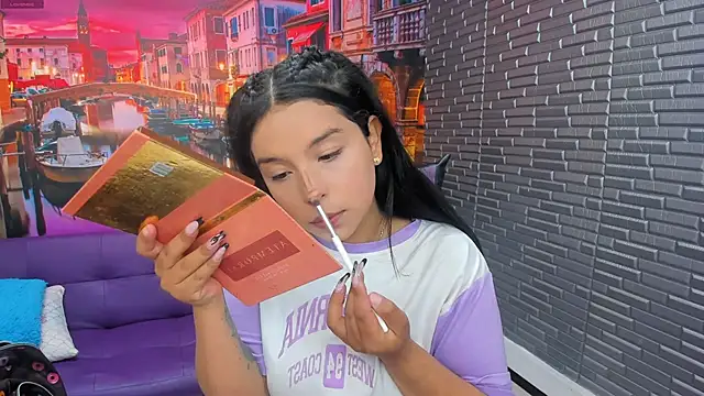 Small naughty  online show from January 2026 01:37:02 PM