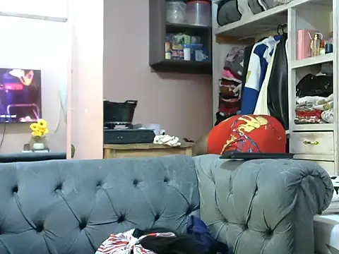 slender-qwene online show from June 2026 06:19:02 AM