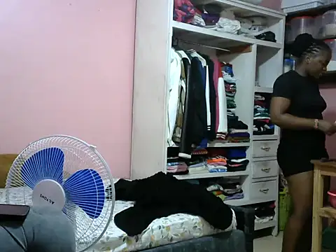 slender-qwene online show from February 2026 09:53:01 AM