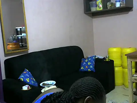 slender-qwene online show from October 2025 06:23:02 PM