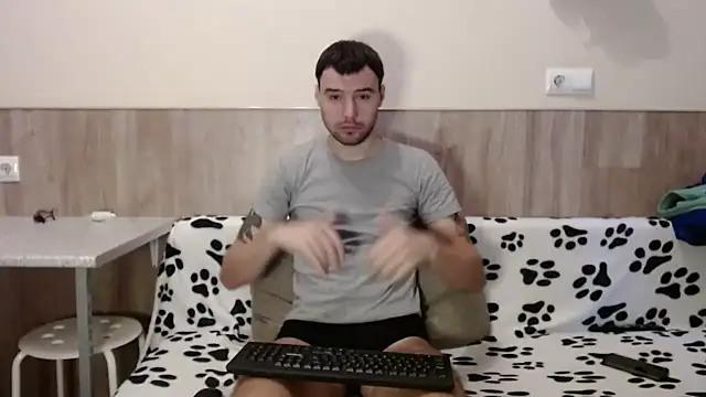 Snapshot of 28nick28 chatting on December 2024 08:13:01 AM 28nick28 online show from December 2024 08:13:01 AM