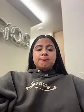 KattyPortman online show from April 2026 02:30:02 AM