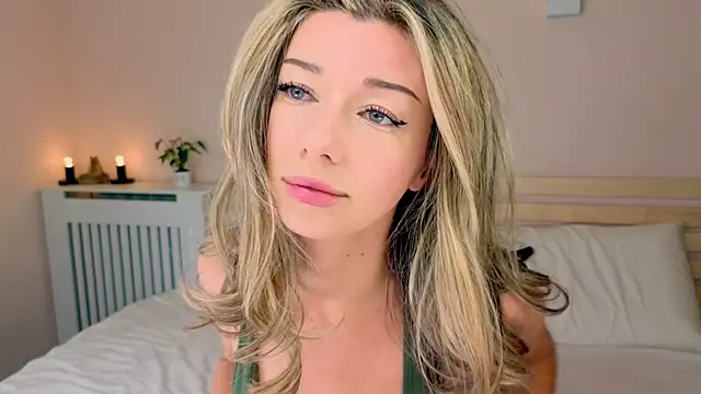 Snapshot of Lenamuti25 chatting on October 2025 05:39:02 AM Lenamuti25 online show from October 2025 05:39:02 AM