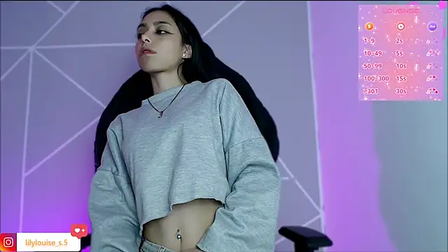 lilylouisee online show from February 2026 01:28:02 AM