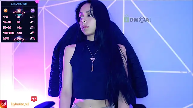 lilylouisee online show from February 2026 05:45:01 PM