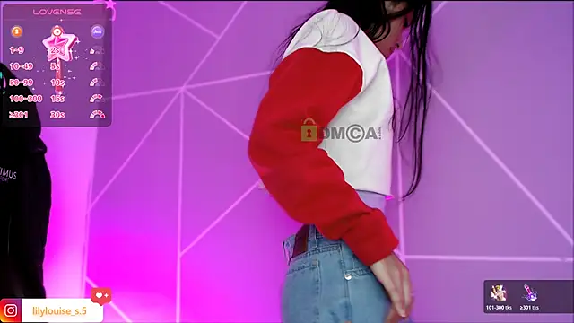 lilylouisee online show from February 2026 02:53:01 AM