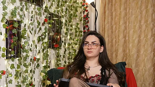 NaughtYHomemadE online show from March 2026 08:36:02 AM