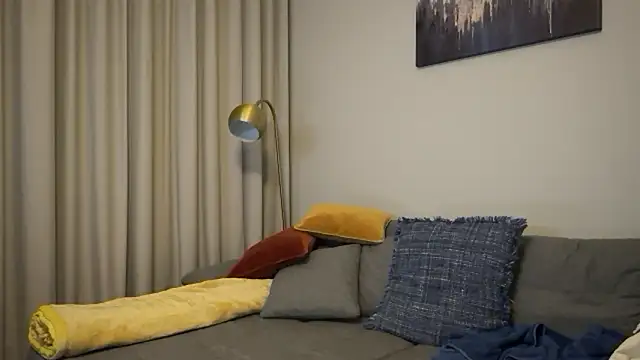 KingCal205 online show from September 2025 09:21:01 PM