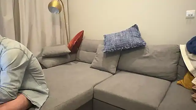 KingCal205 online show from September 2025 08:48:01 PM