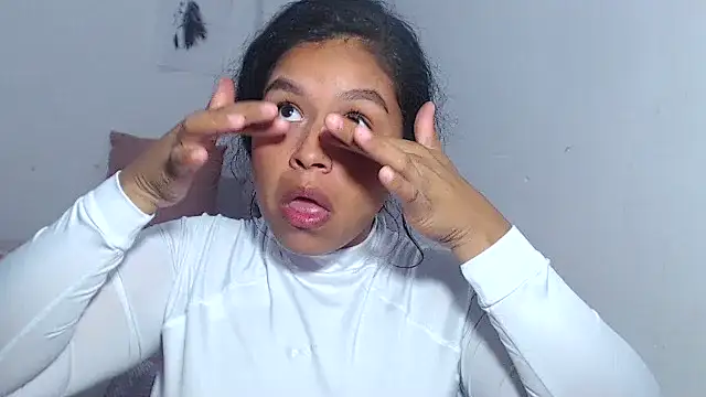 Hazel donna online show from February 2026 03:13:02 AM