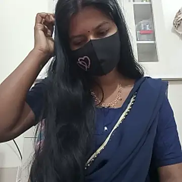 Snapshot of Anusri- chatting on November 2025 01:32:02 PM Anusri- online show from November 2025 01:32:02 PM