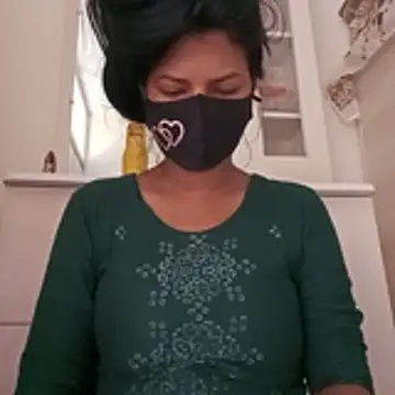 Snapshot of Anusri- chatting on November 2025 02:25:01 AM Anusri- online show from November 2025 02:25:01 AM