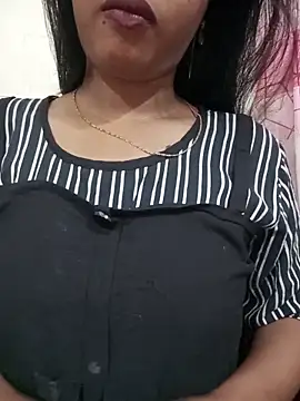 Snapshot of Anusri- chatting on June 2026 04:08:01 PM Anusri- online show from June 2026 04:08:01 PM