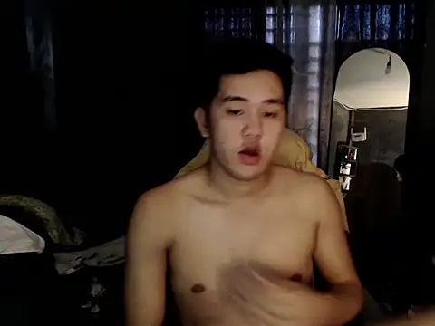 xgregor07 online show from December 2025 08:16:02 AM