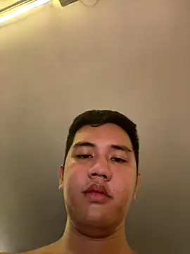 xgregor07 online show from November 2025 04:45:01 AM