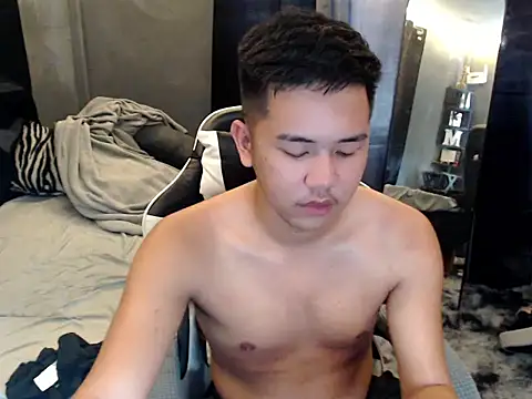 xgregor07 online show from October 2025 07:31:01 AM