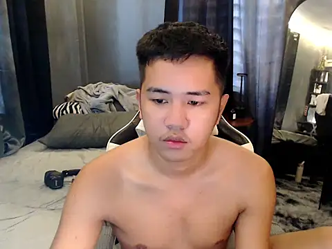 xgregor07 online show from October 2025 05:06:01 AM