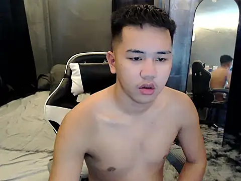 xgregor07 online show from October 2025 04:56:01 AM