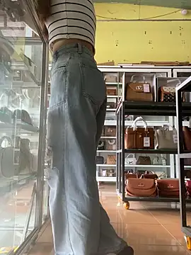 Rosa 998 online show from November 2025 02:04:01 AM