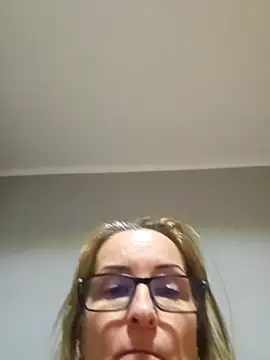 Steffi45 online show from November 2025 08:35:02 PM