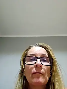 Steffi45 online show from December 2025 01:35:01 PM