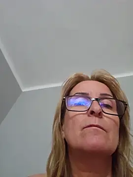 Steffi45 online show from June 2026 10:15:02 AM