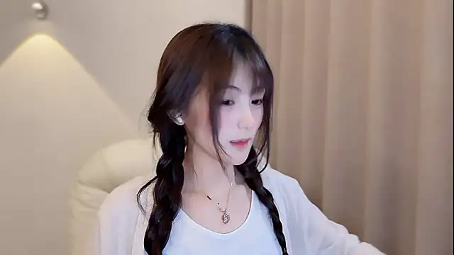 SHUIshui  online show from April 2026 02:01:01 PM