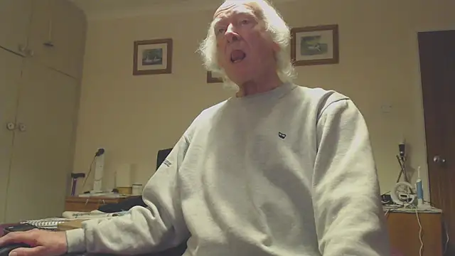 Snapshot of WaverlyKernow chatting on February 2025 03:28:02 PM WaverlyKernow online show from February 2025 03:28:02 PM