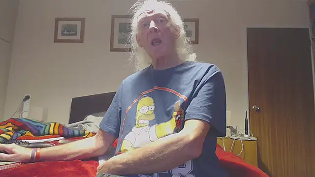 WaverlyKernow online show from January 2026 10:00:01 AM