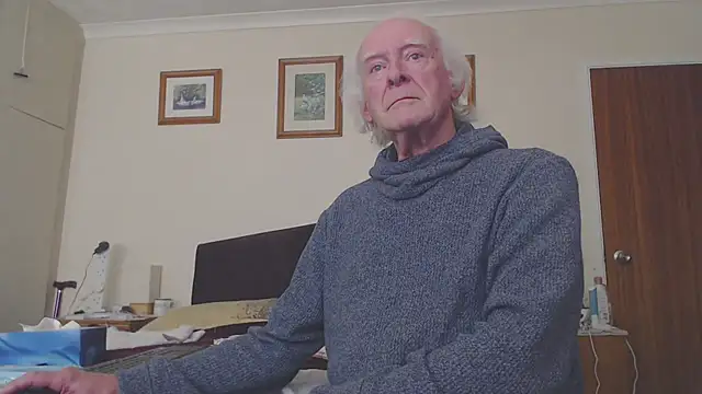 Snapshot of WaverlyKernow chatting on January 2025 11:22:01 AM WaverlyKernow online show from January 2025 11:22:01 AM