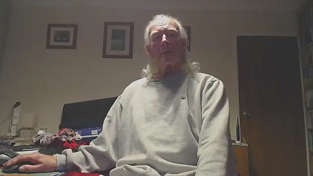 WaverlyKernow online show from January 2026 02:10:01 PM