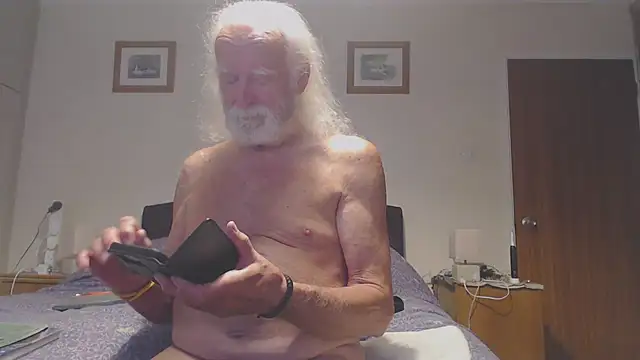 WaverlyKernow online show from June 2026 09:15:02 AM