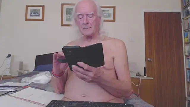 WaverlyKernow online show from March 2026 04:00:02 PM