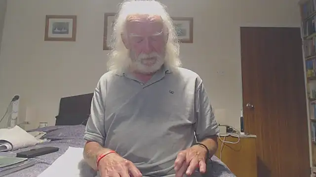 WaverlyKernow online show from June 2026 11:09:02 AM