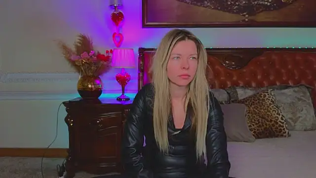 Real Tini online show from February 2026 06:13:01 AM