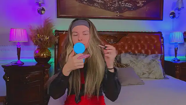 Real Tini online show from January 2026 06:31:02 AM