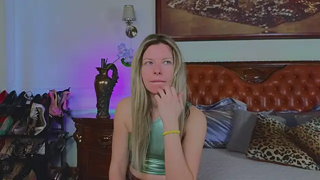 Real Tini online show from March 2026 07:14:01 AM