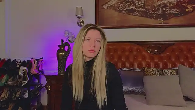 Real Tini online show from March 2026 07:05:02 AM